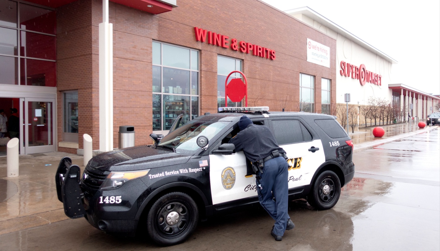 Minnesota authorities charge duo in connection with illegal Thai lottery ring